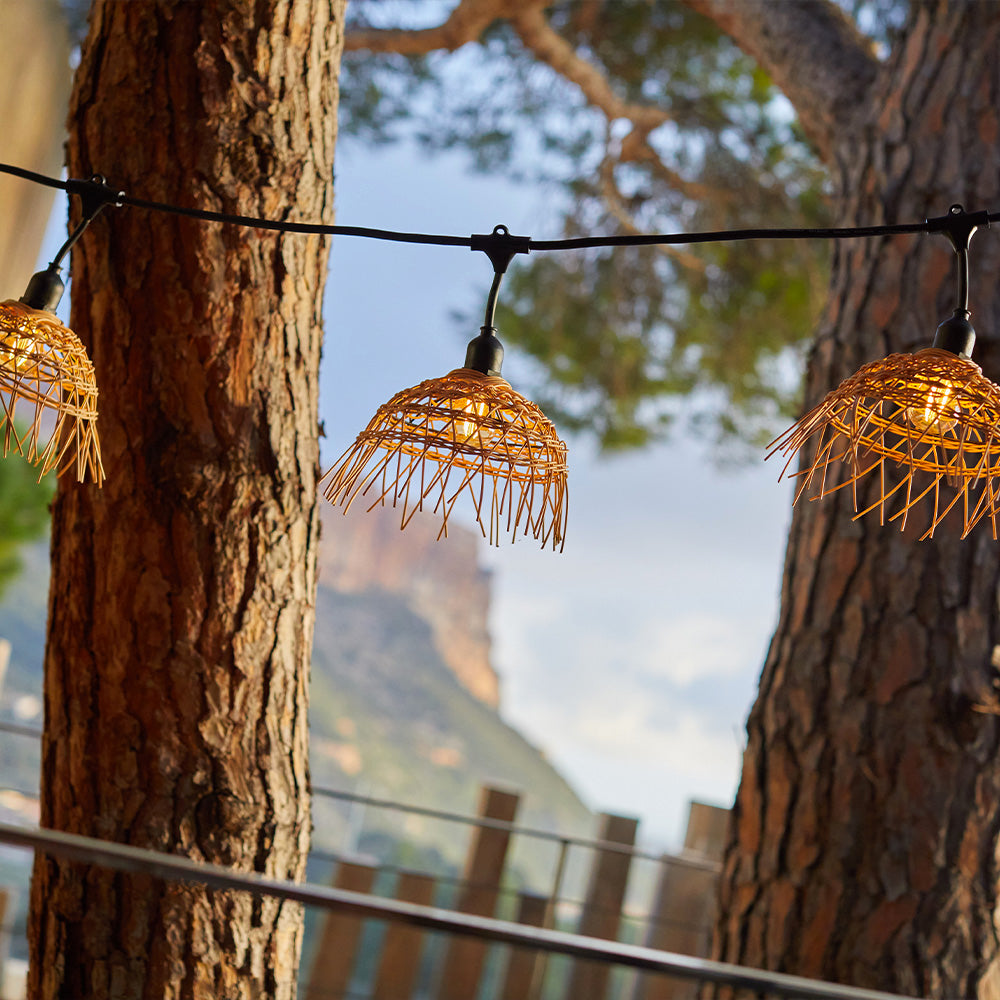 Guirlande lumineuse extérieure raccordable 34m avec 80 ampoules LED filament E27 blanc chaud HAWAII LIGHT Abat-jour polyrotin bohème
