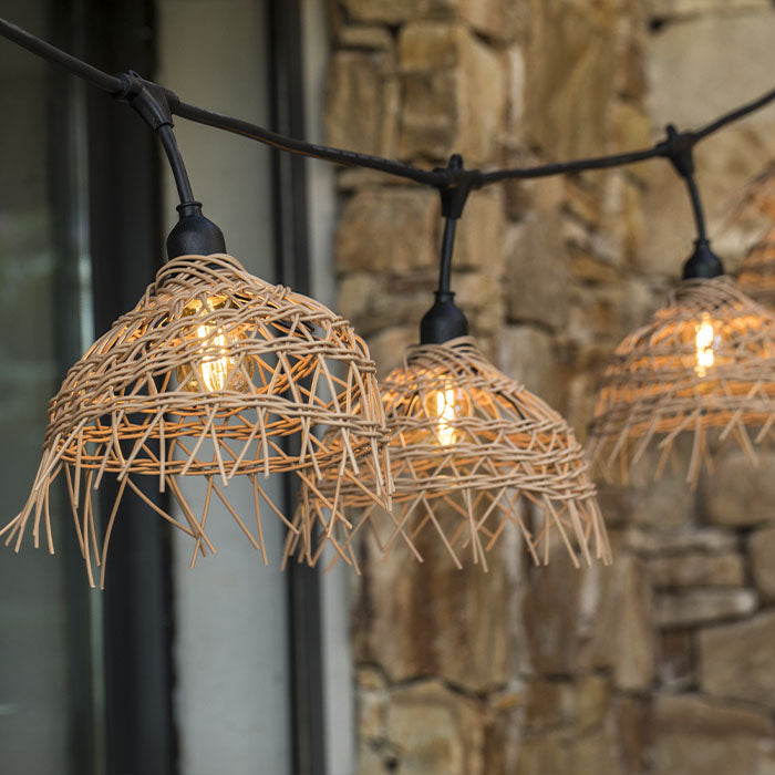 Guirlande lumineuse extérieure raccordable 102m avec 250 ampoules LED filament E27 blanc chaud HAWAII LIGHT Abat-jour polyrotin bohème