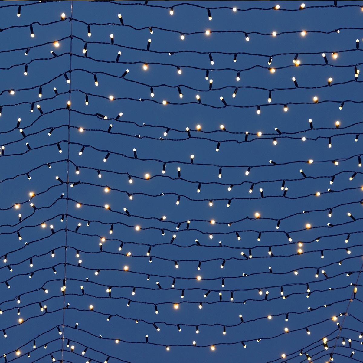 Lot de 2 guirlandes lumineuses solaires décoration extérieur 200 LED blanc chaud YOGY SOLAR WARM 16.30m 8 modes