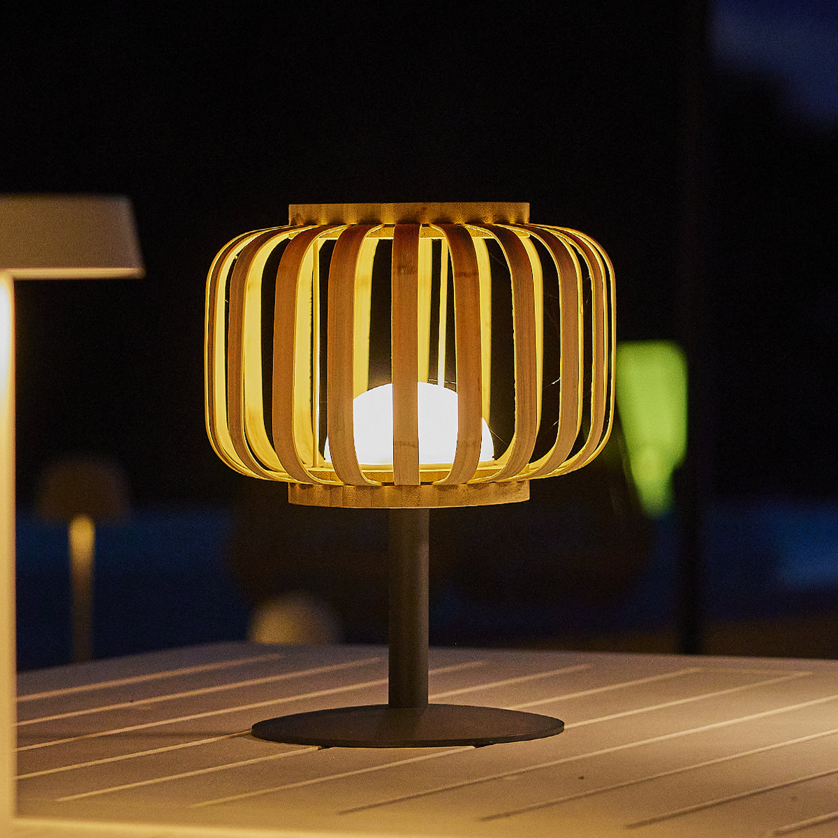 Lampe de table sans fil en bambou naturel LED blanc chaud/blanc dimmable STANDY MINI BAMBOU H25cm