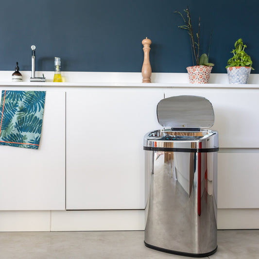 KITCHEN MOVE Poubelle de cuisine automatique 12L ARTIC en acier Inox avec  seau : : Cuisine et Maison